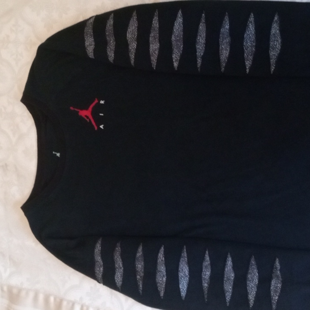 Air Jordan Black Tee Youth Sz L